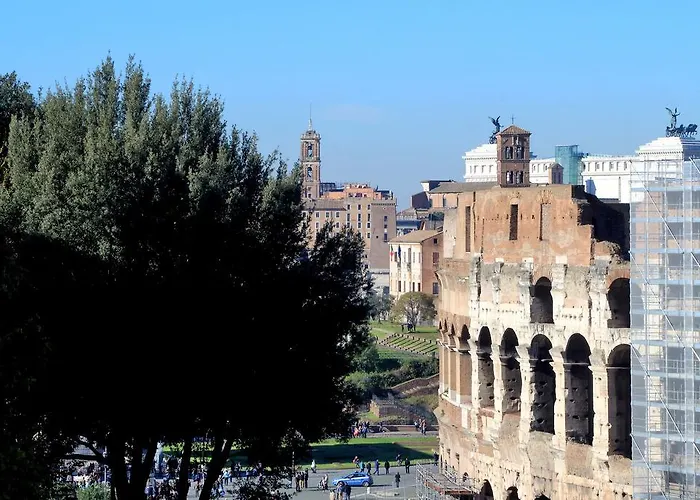 Fori Imperiali דירה *